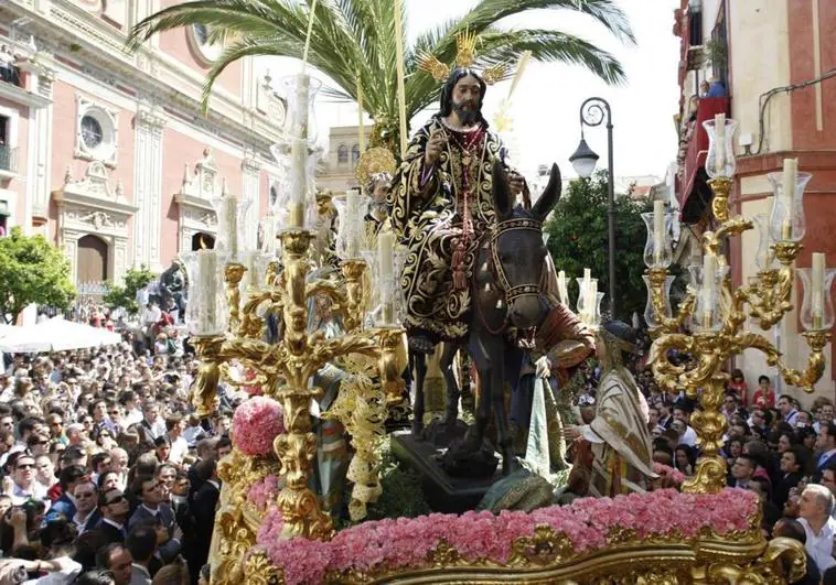 Semana Santa de Sevilla Procesiones del Domingo de Ramos itinerarios